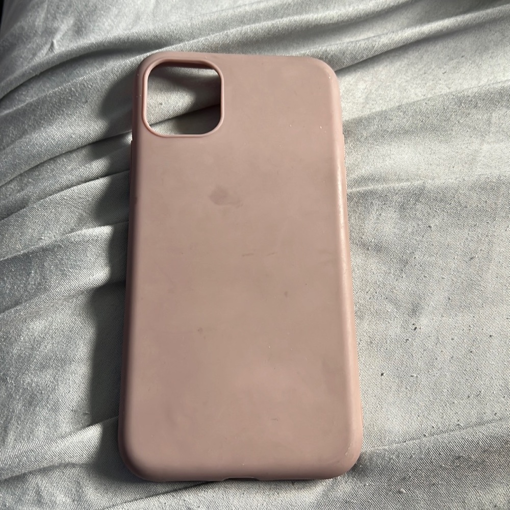 Super pretty case for iPhone 11